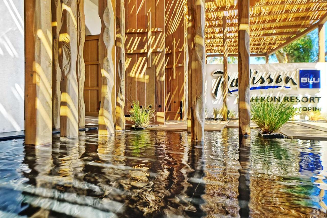Radisson Blu Zaffron Resort, Santorini (Adults Only) Kamári المظهر الخارجي الصورة