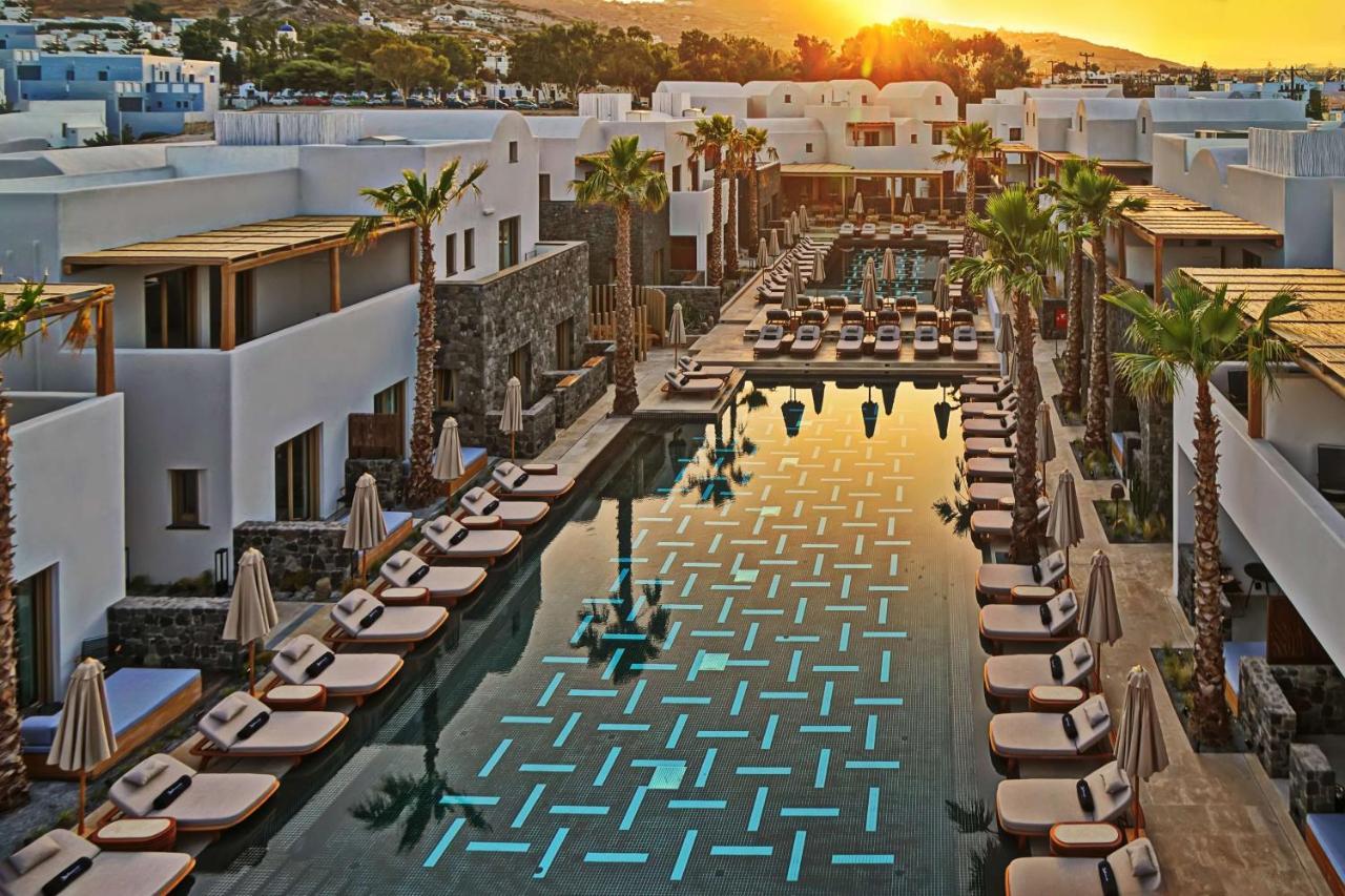 Radisson Blu Zaffron Resort, Santorini (Adults Only) Kamári المظهر الخارجي الصورة